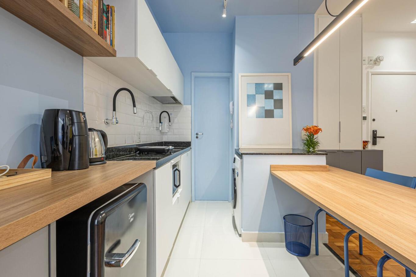Apartamento Estudio Com Wi-fi A 200m Da De Copacabana Rj Río de Janeiro